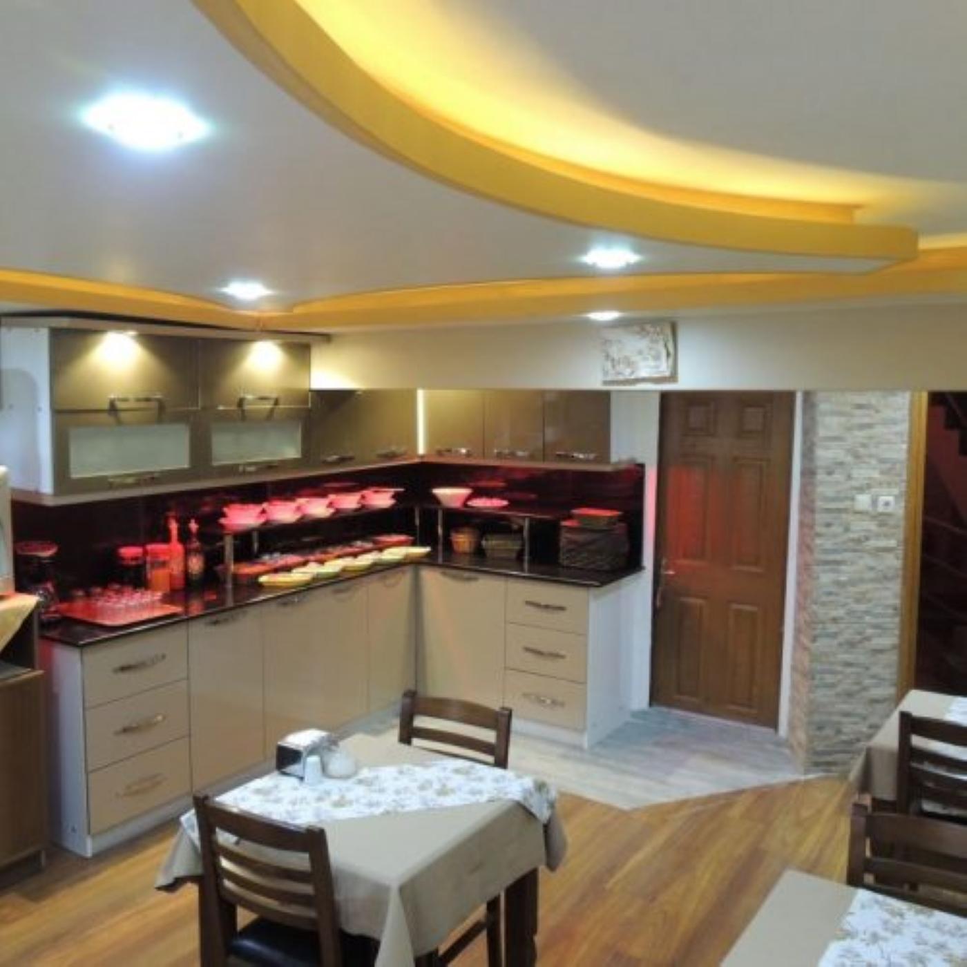 Adana Saray Hotel Bagian luar foto