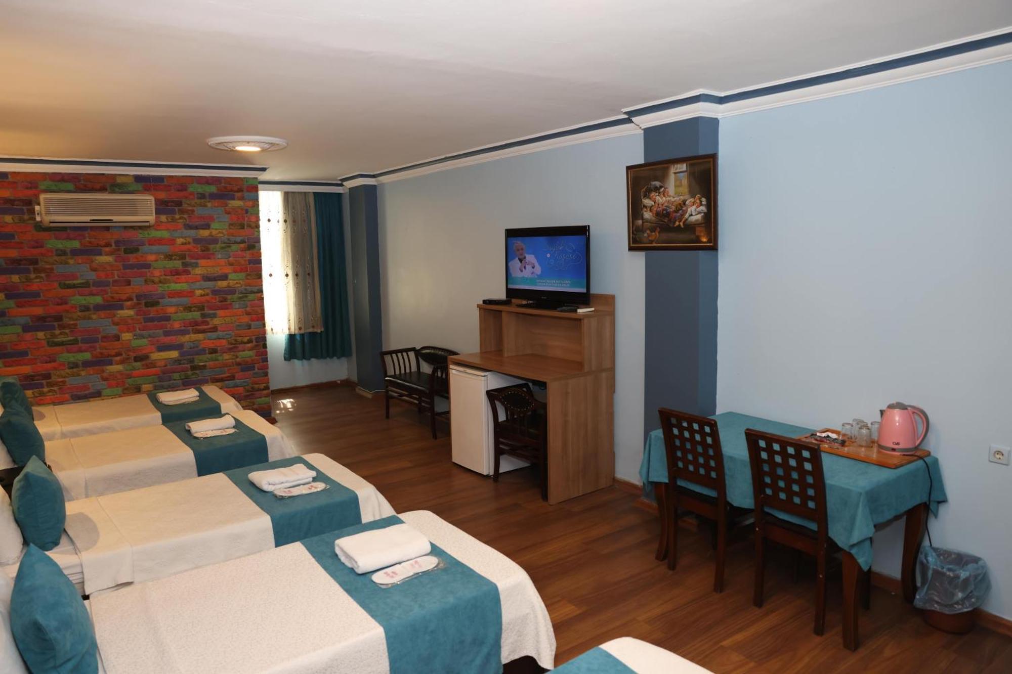 Adana Saray Hotel Bagian luar foto