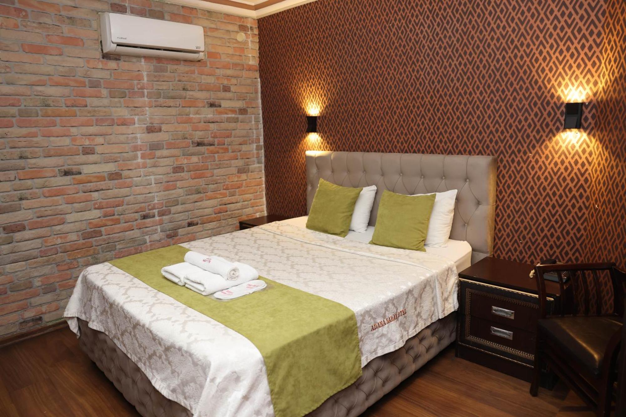 Adana Saray Hotel Bagian luar foto