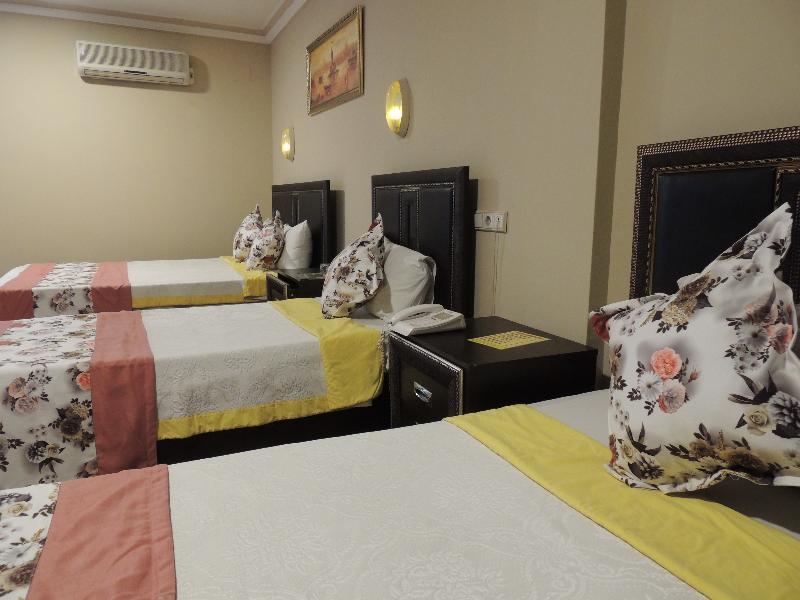 Adana Saray Hotel Bagian luar foto